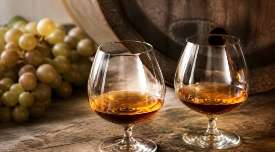 Armagnac vs cognac : quelles différences entre ces deux grands spiritueux français ?